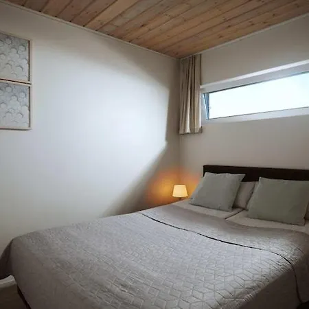 Comfortable 2-room Close To The Lägenhet *