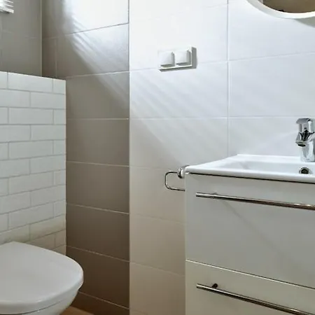 Comfortable 2-room Close To The Lägenhet *
