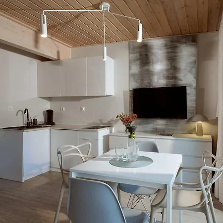 Apartmán Comfortable 2-room Close To The *